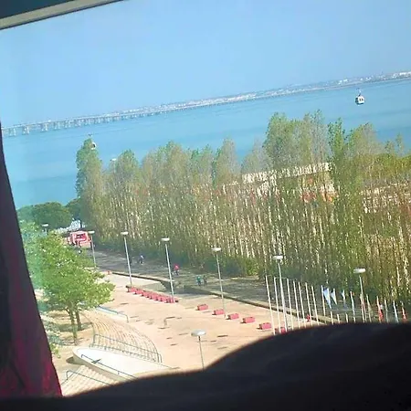 Lxriverside